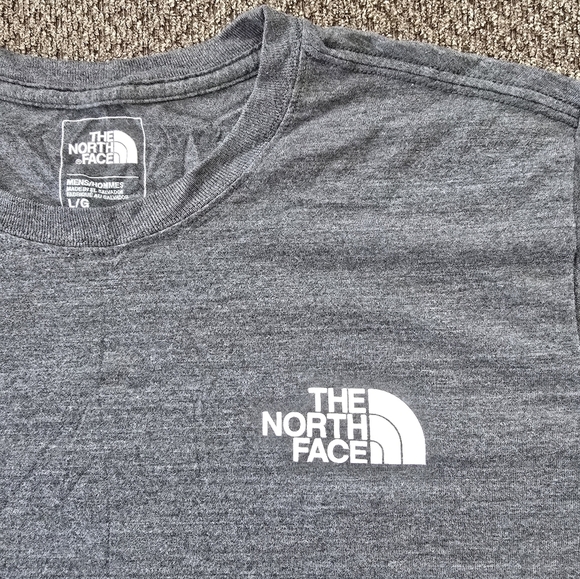 The North Face Classic Tee Shirt Men Sz L Gray Logo Short Sleeve Athleisure - Picture 5 of 13